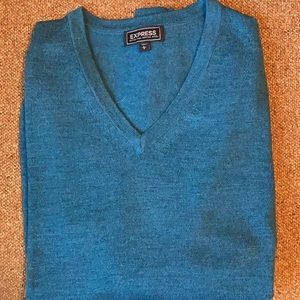 Mens size L Express sweater